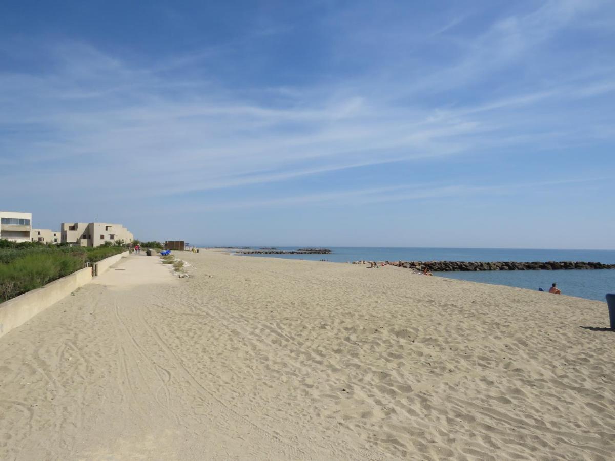 Ground Floor Studio With Access To Beach And Pool Ле Баркарес Экстерьер фото